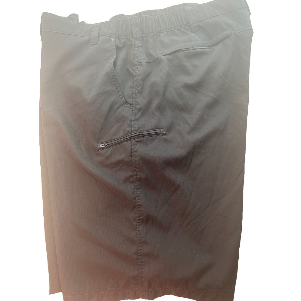 Wrangler Mens Shorts Sz 48 Black Golf Polyester Hiking Casual W47 L10